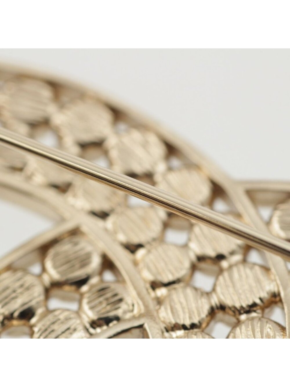 Chanel Metal Rhinestone CC Logo Brooch Gold - Picture 9 of 10